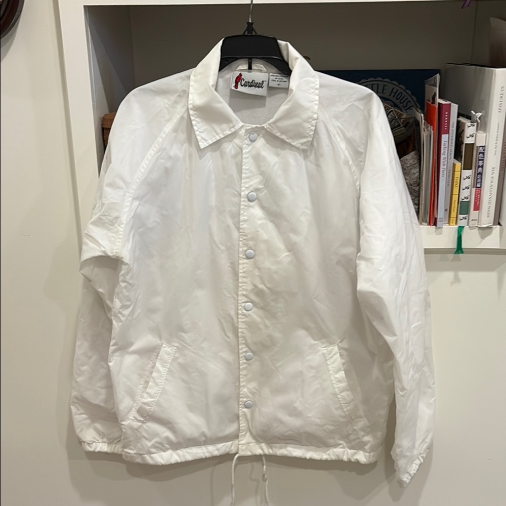 White Windbreaker Jacket with Collared Neckline